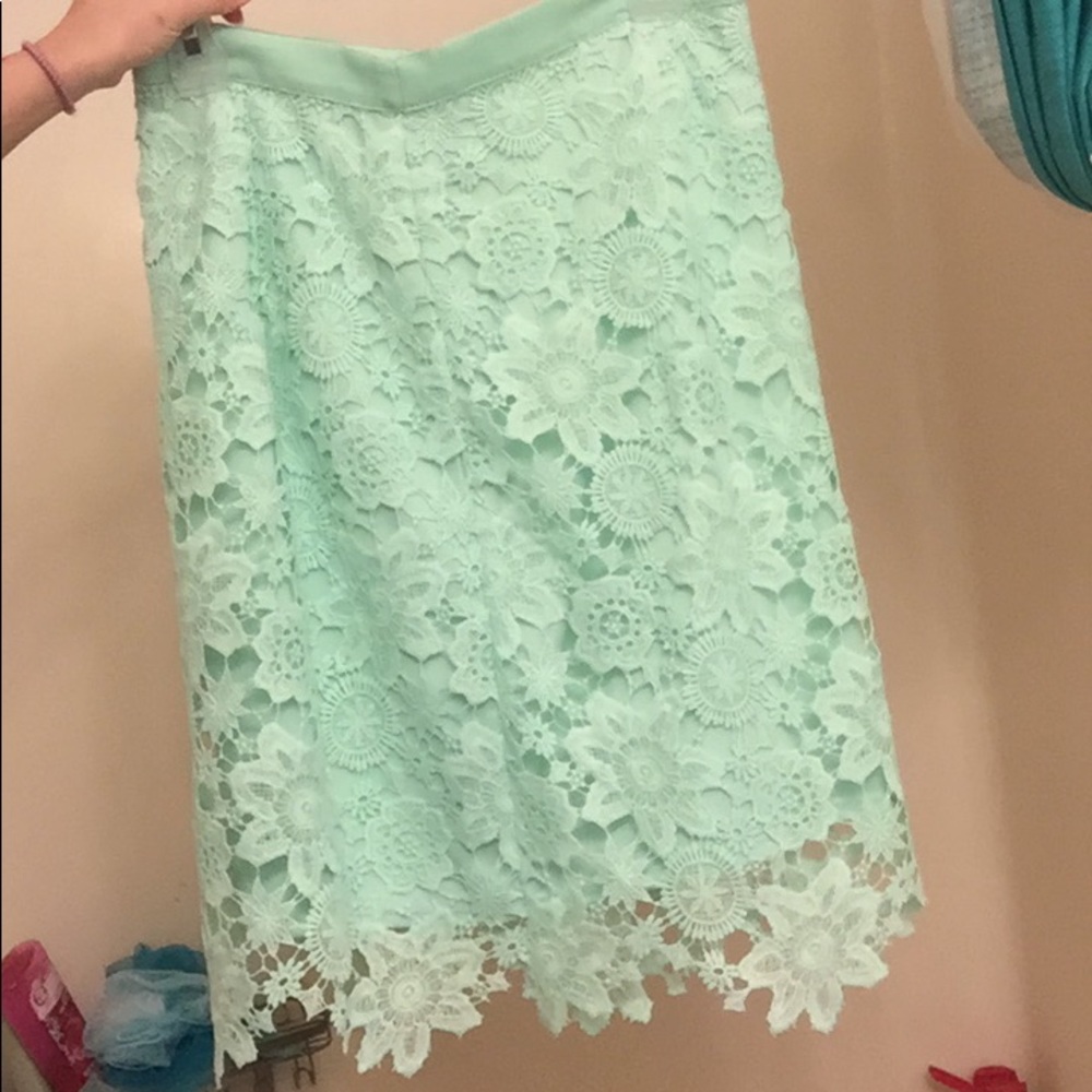 Knee length skirt!